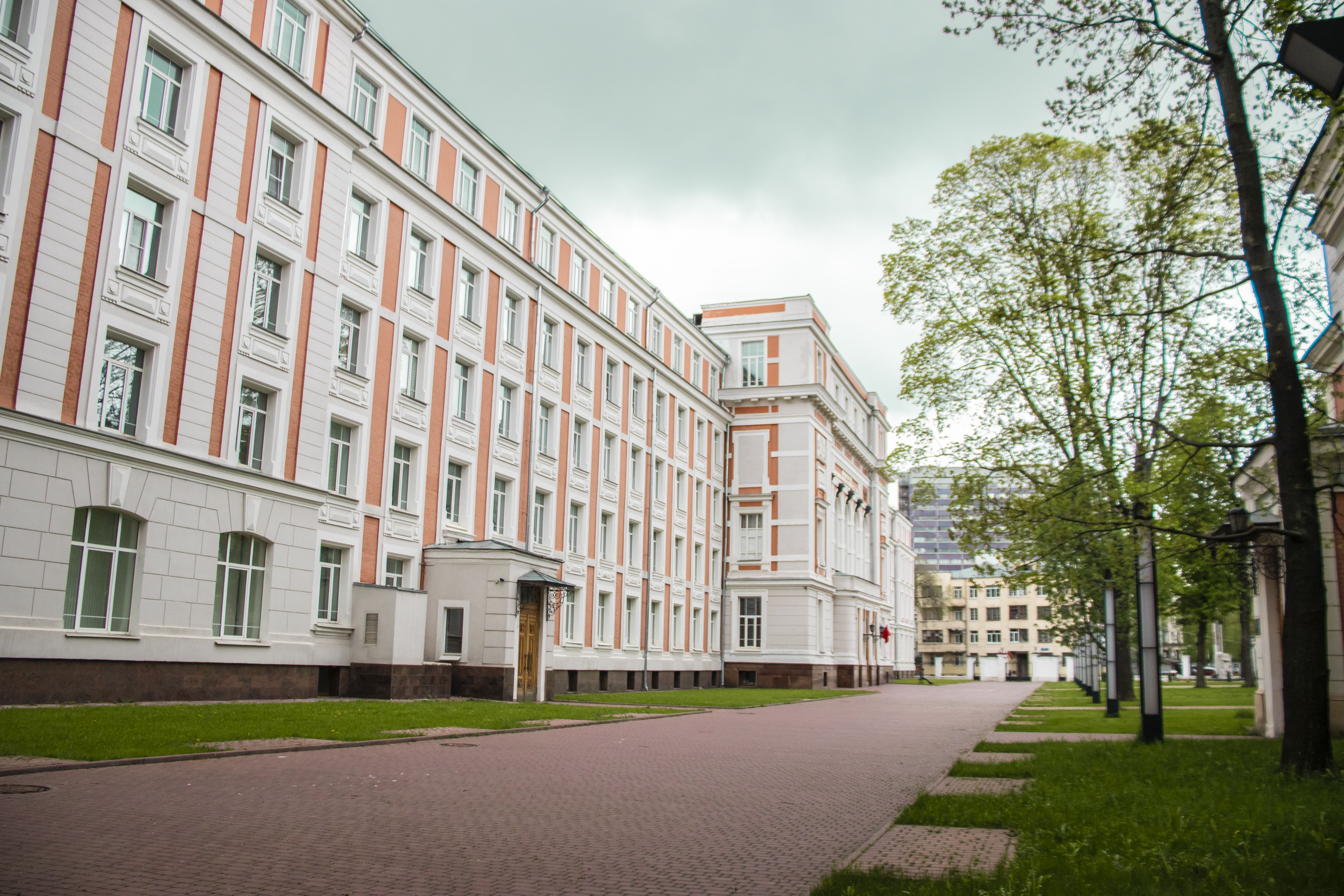 Автомобильные университеты россии