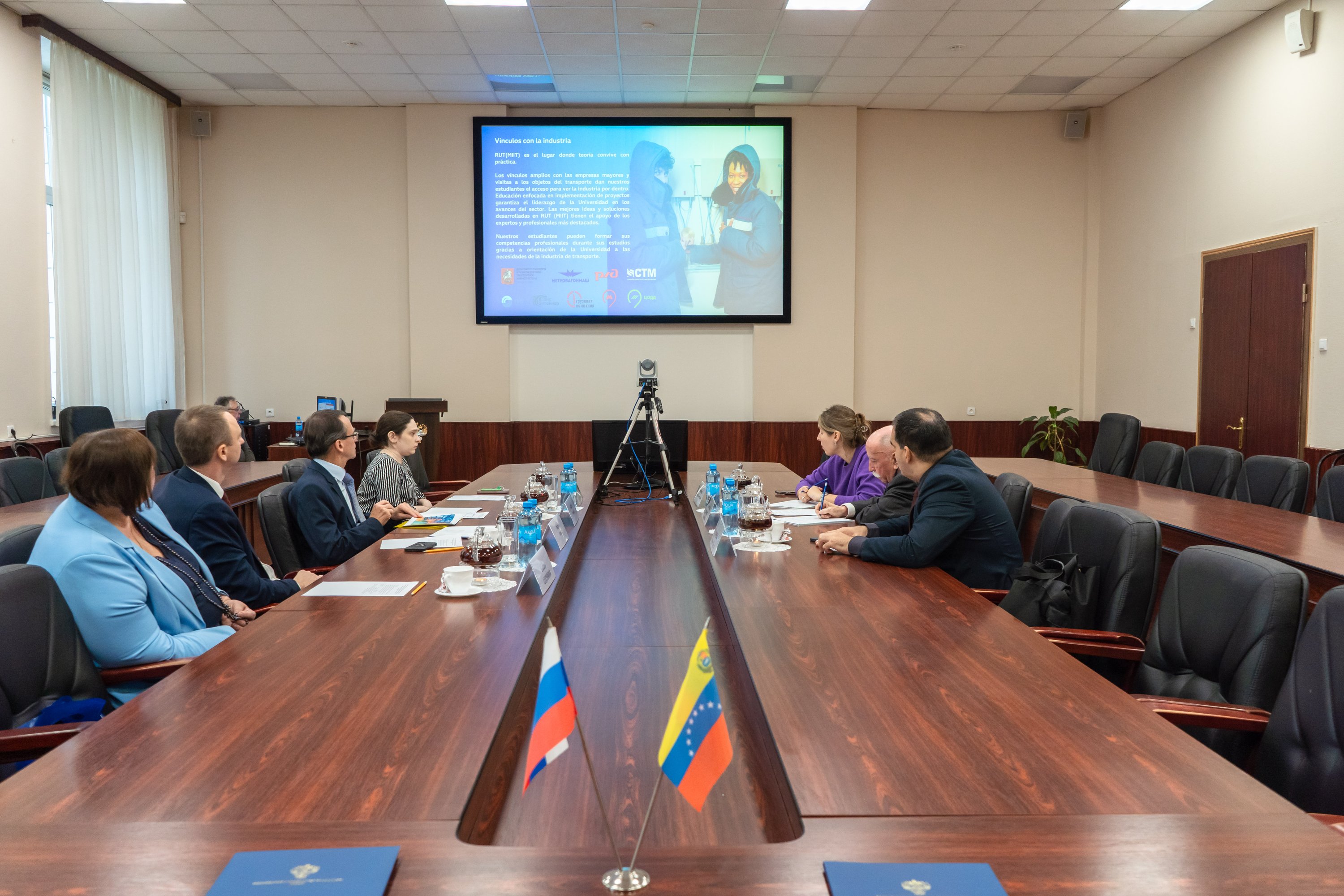 Российский университет транспорта развивает партнерство с отраслевым ...