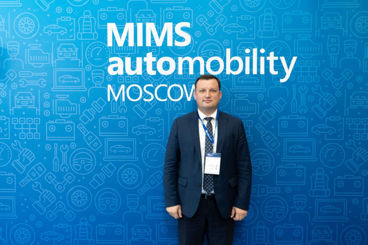 проректоры рут. университет синергия красноярск. студенты рут миит. рут миит. первый проректор университета транспорта владимир тимонин.